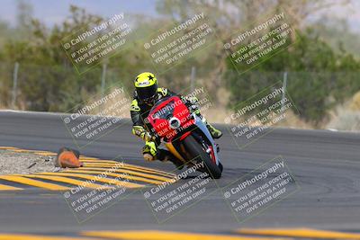 media/Oct-03-2022-Moto Forza (Mon) [[5f077a3730]]/Intermediate Group/Session 3 (Turn 3)/